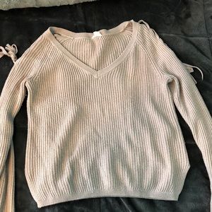 light purple sweater w/ lace on arms